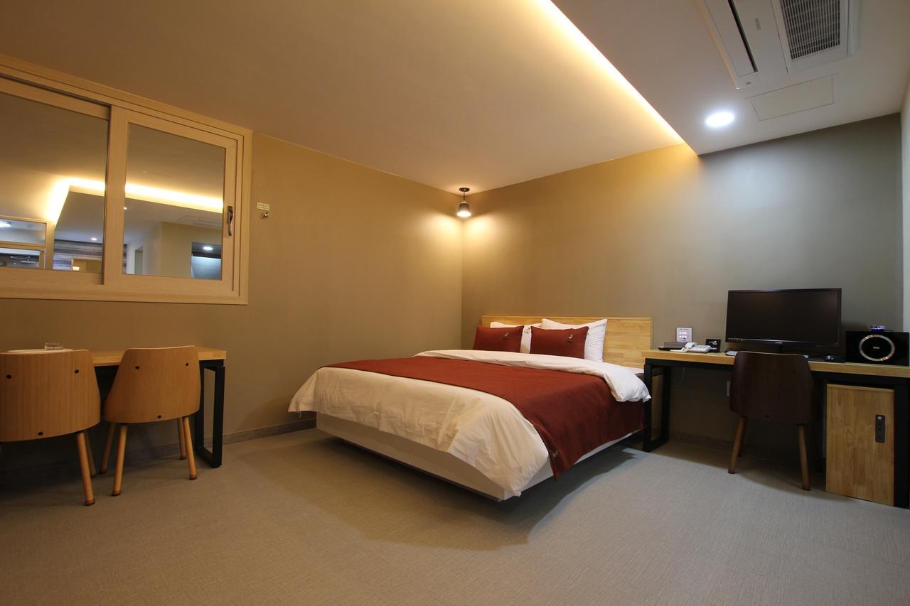Jade Hotel Ульсан Екстер'єр фото